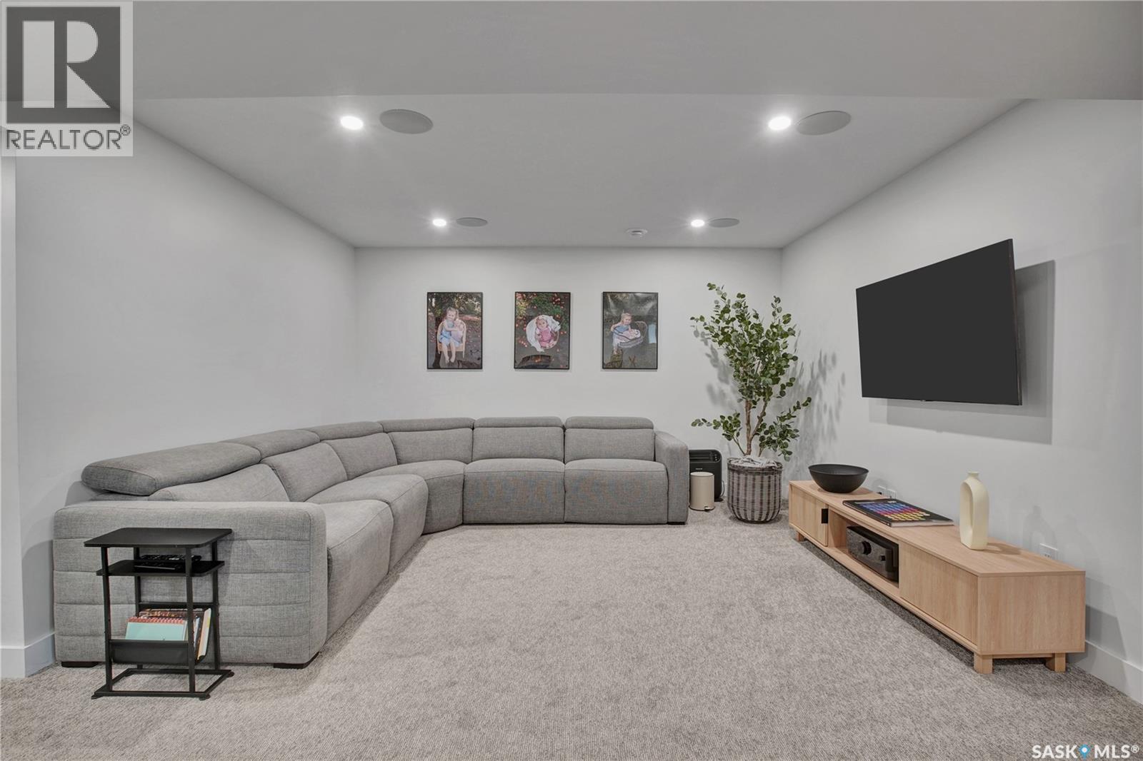505 Crystal CRESCENT - 15
