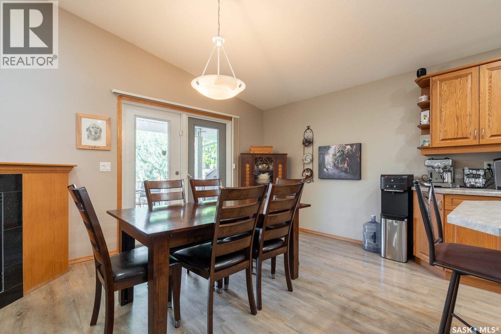 3807 Britannia PLACE E — photo 11