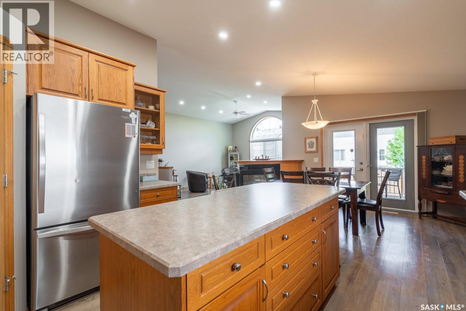 3807 Britannia PLACE E — photo 13