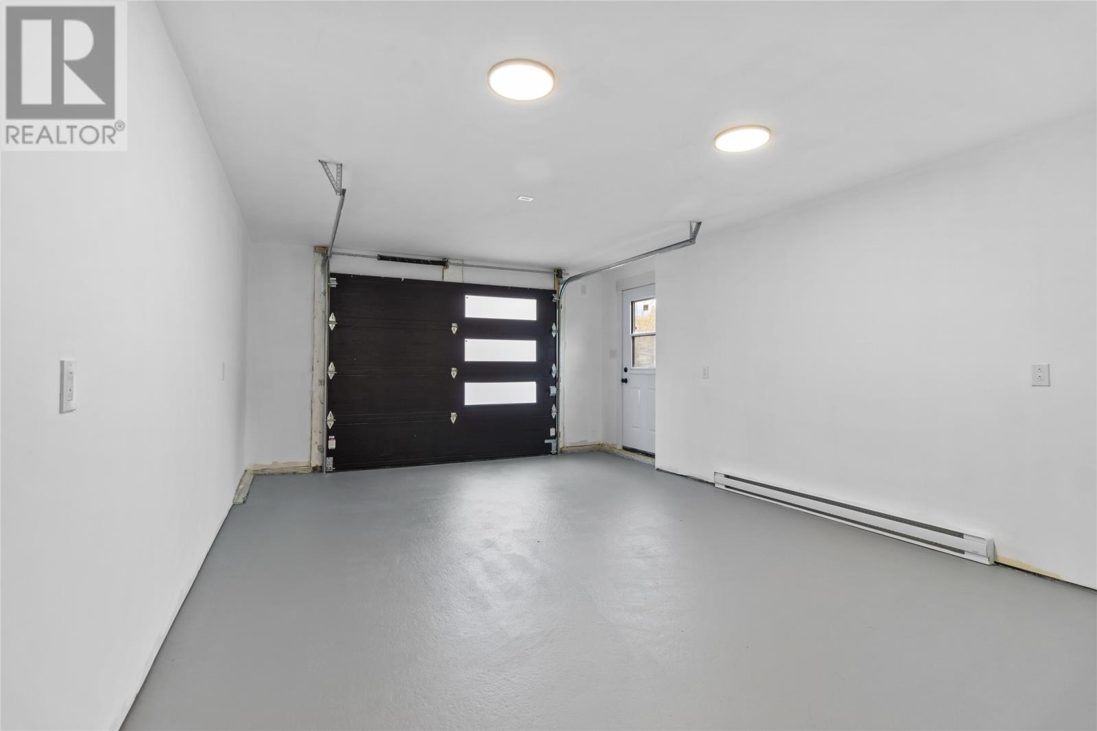 1 Abigail Place - 34