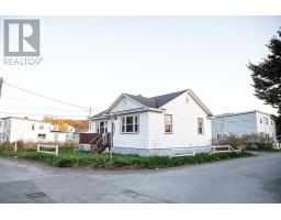 76 Orcan Drive thumbnail 5