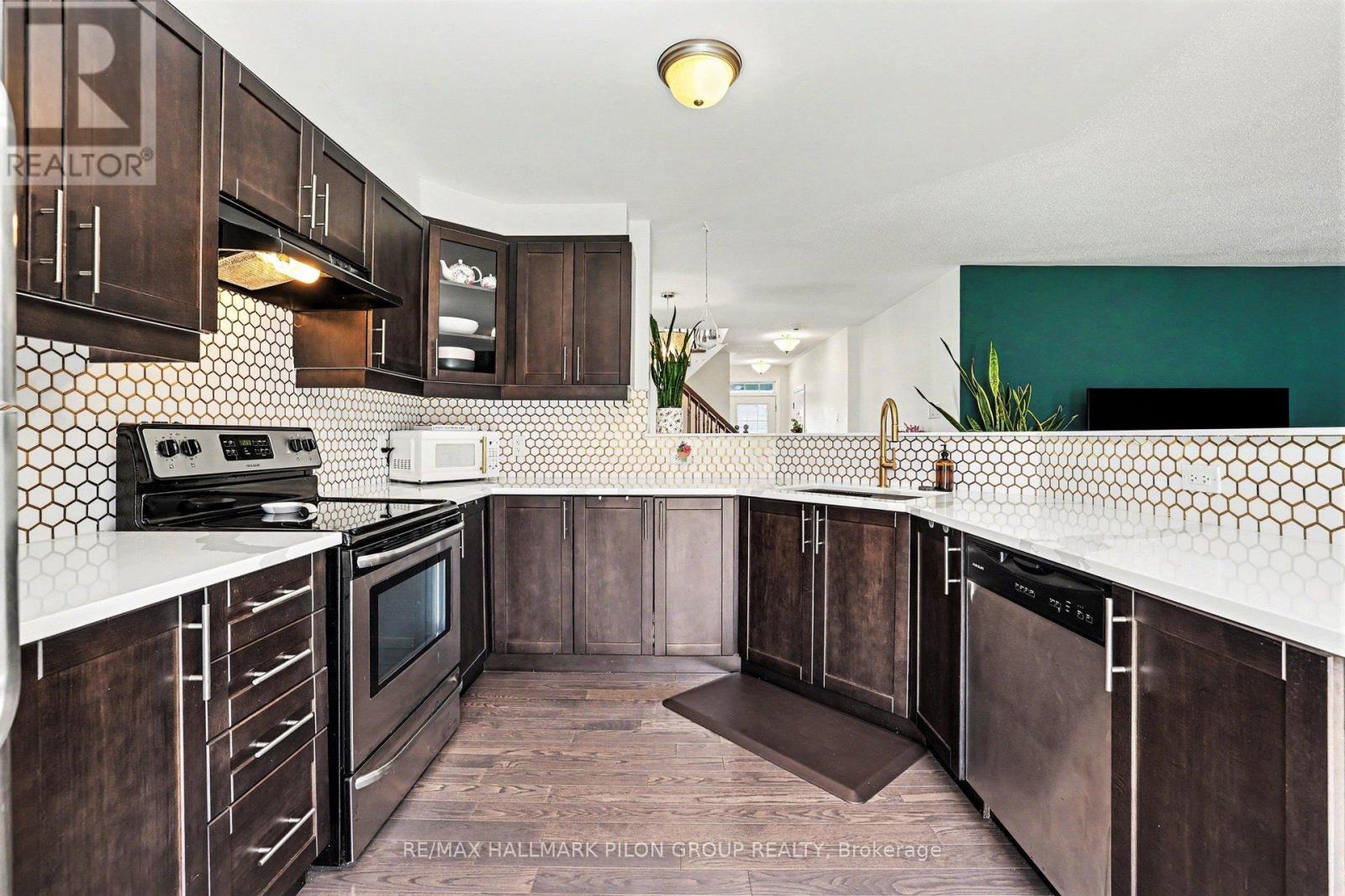3 Bed, 3 Bath House for Sale in Ottawa – 236 SOLEIL AVENUE, Ottawa – MLS# X13424434 - Image 10