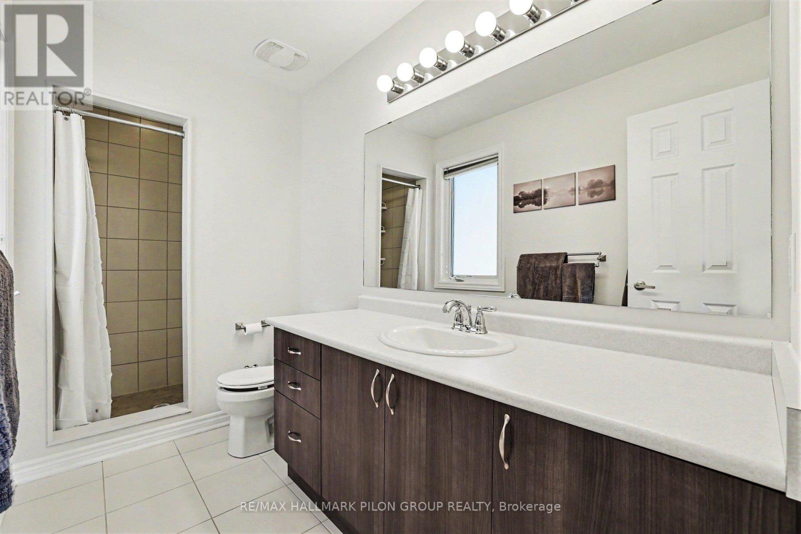 3 Bed, 3 Bath House for Sale in Ottawa – 236 SOLEIL AVENUE, Ottawa – MLS# X13424434 - Image 14