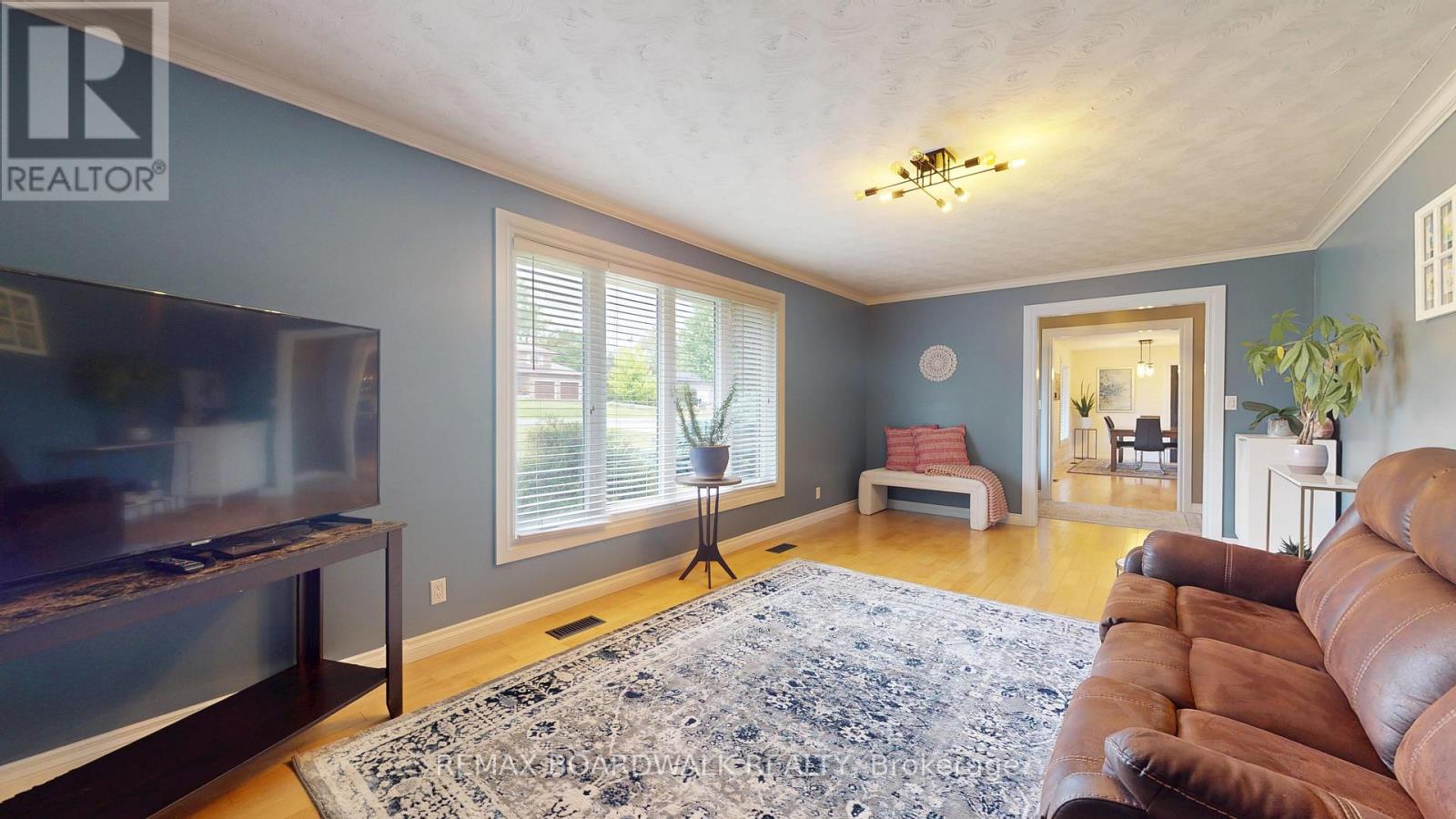3 WILLOW DRIVE - 15