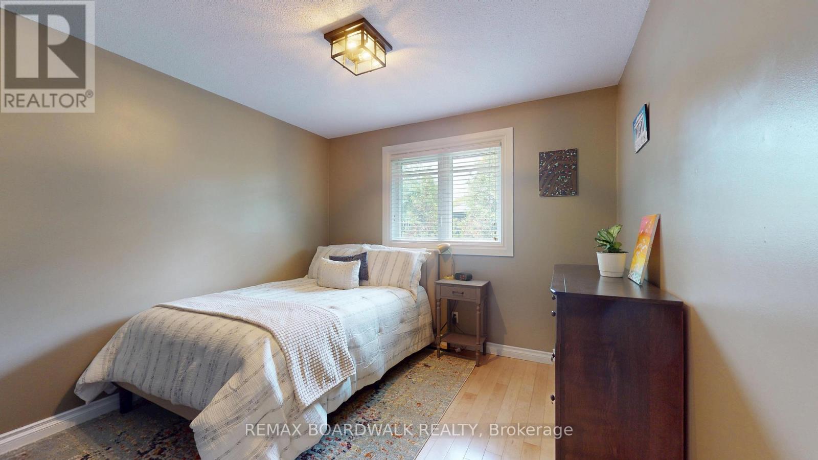 3 WILLOW DRIVE - 23