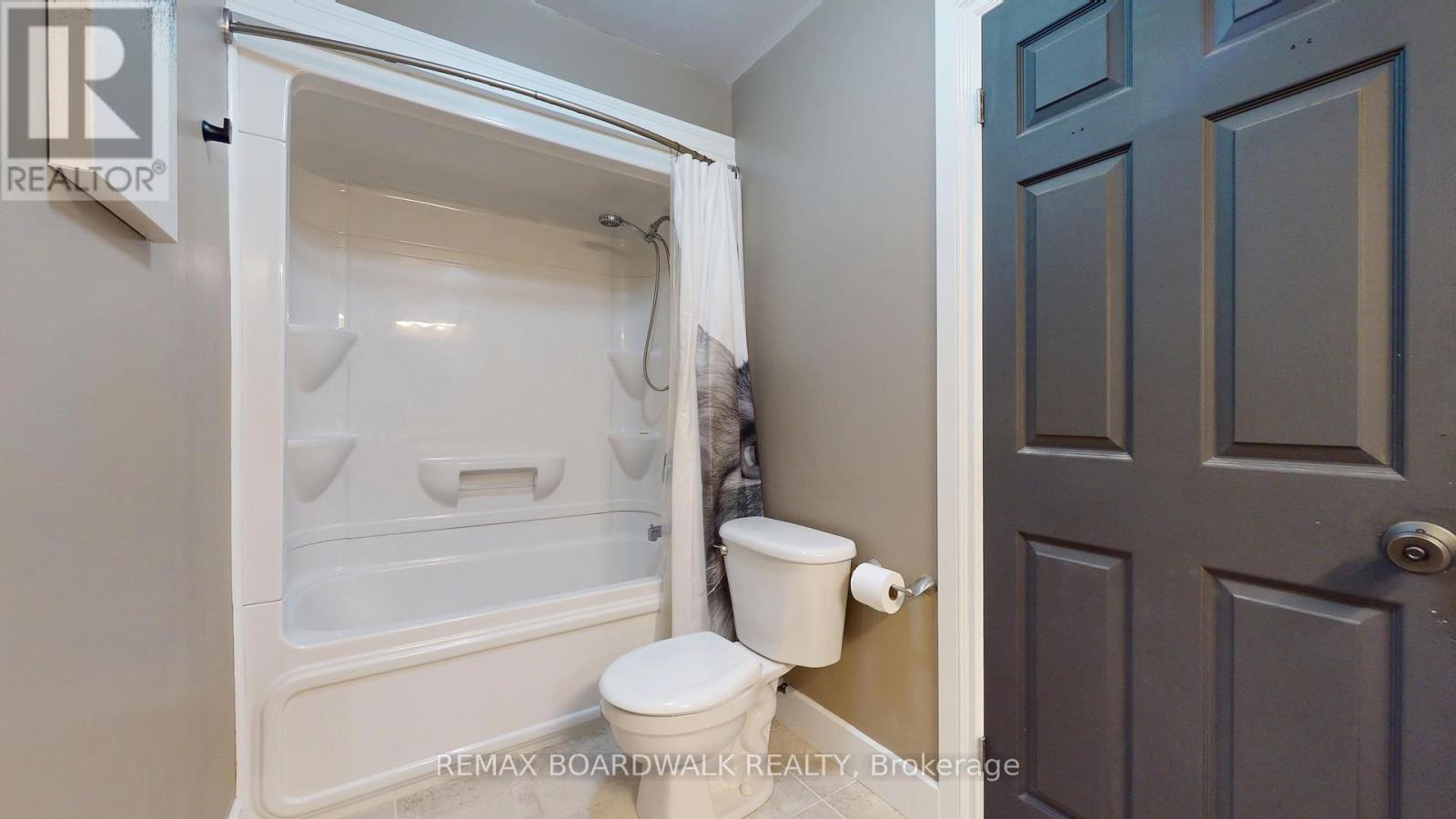 3 WILLOW DRIVE - 24