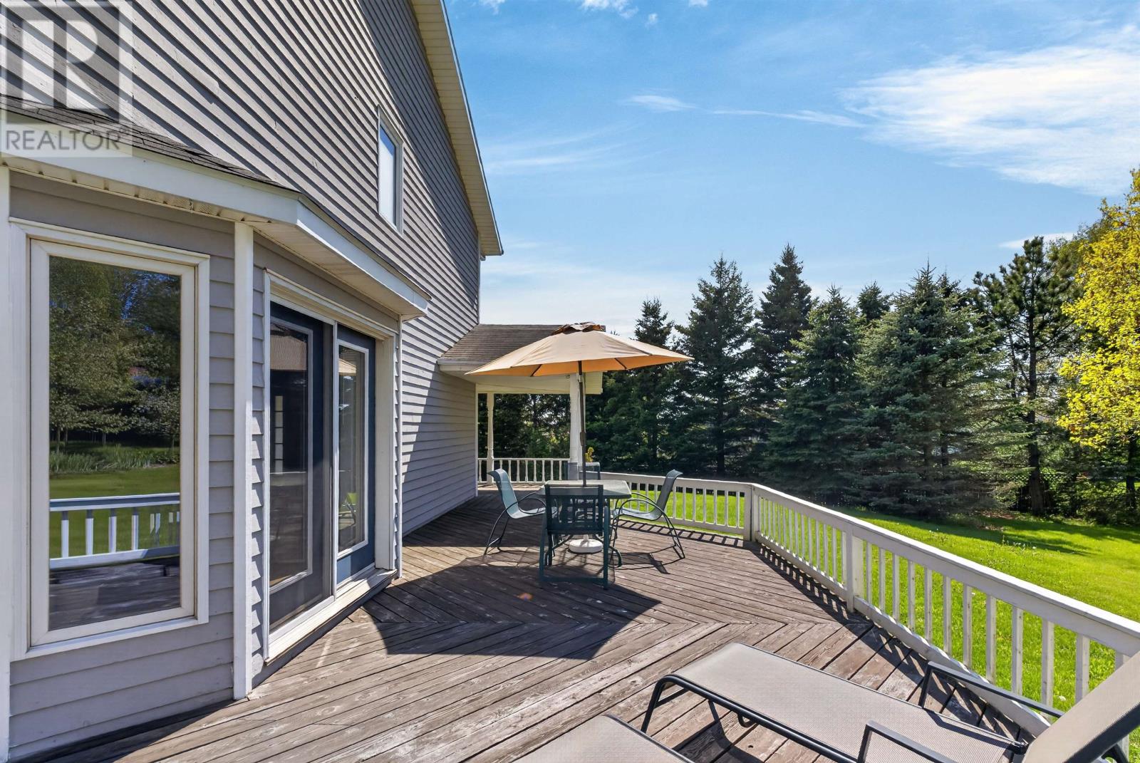 23 Hillside Drive - 34
