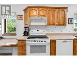 Bath (# pieces 1-6) - 23 Hillside Drive, Charlottetown, PE C1A6H9 Photo 10
