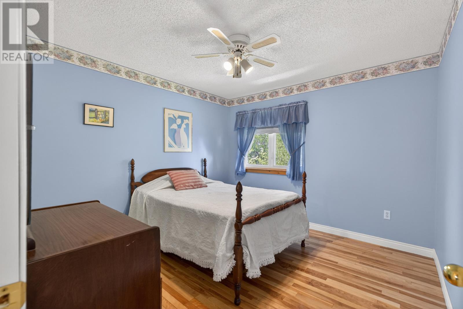 23 Hillside Drive - 19