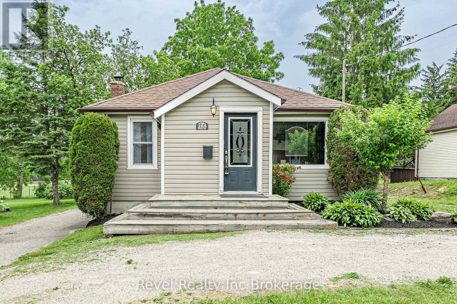 285 FINKLE STREET - 2