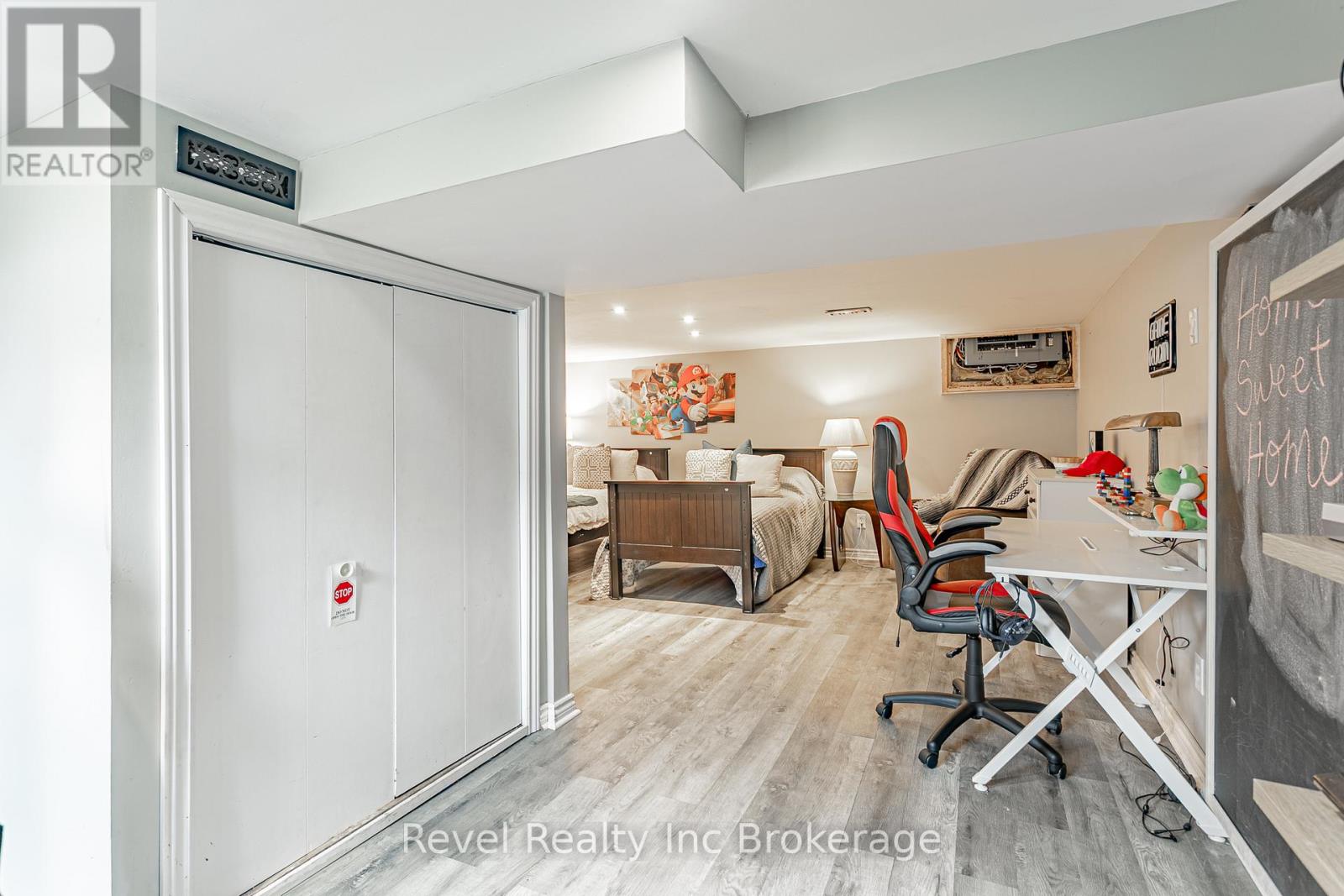 285 FINKLE STREET - 25