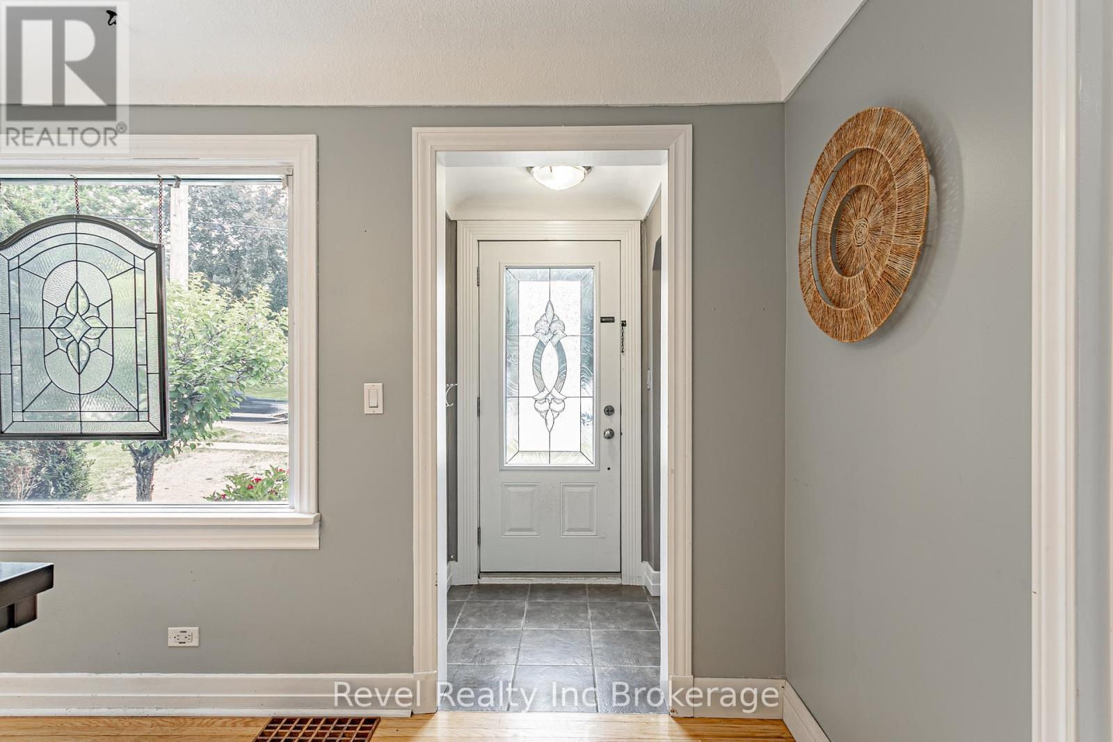 285 FINKLE STREET - 4