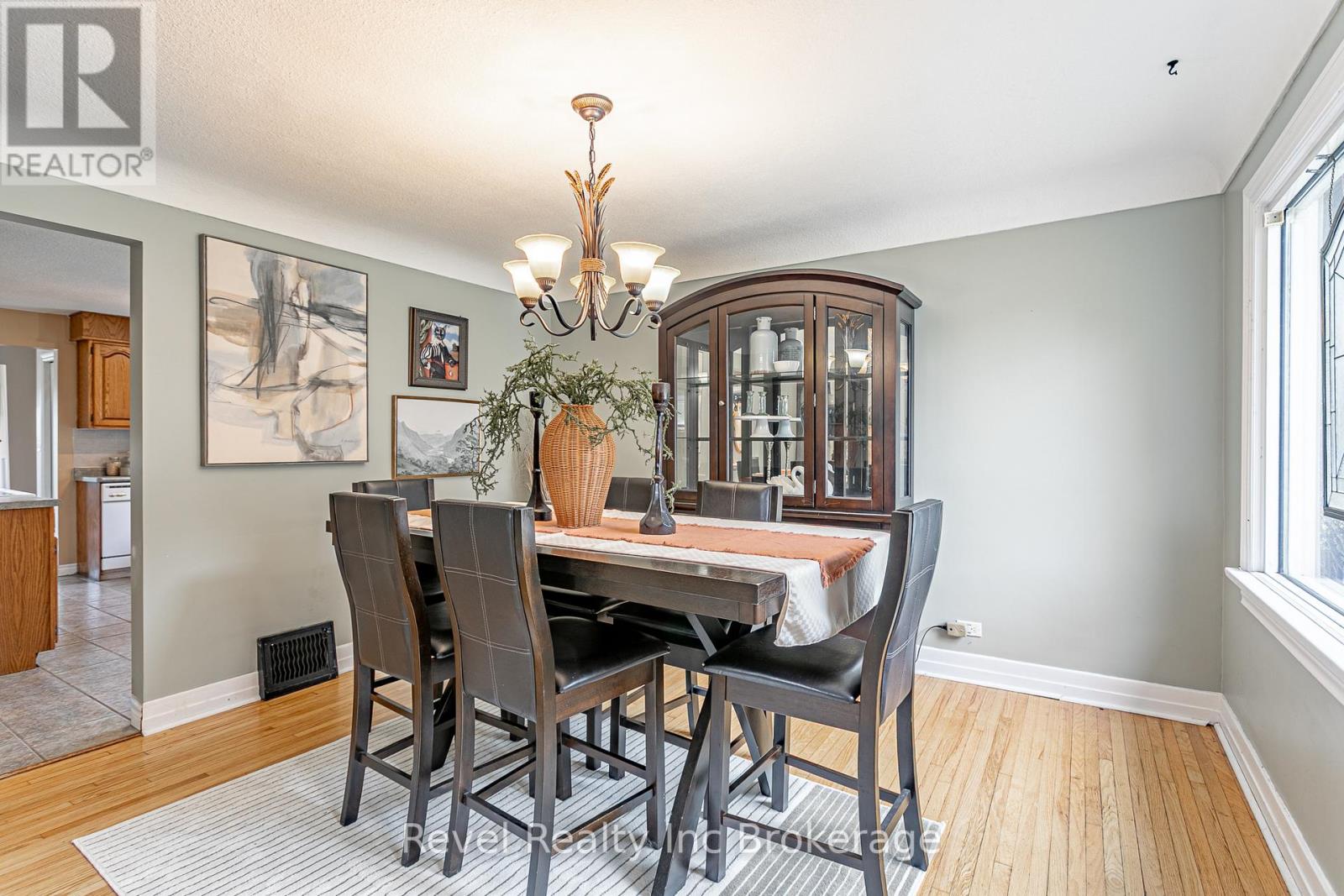 285 FINKLE STREET - 5