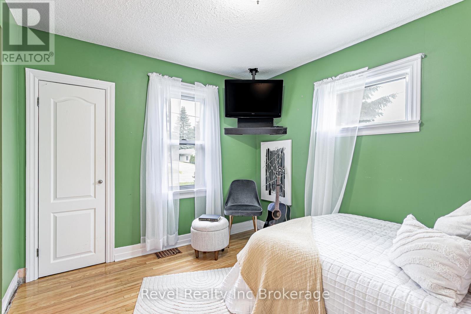 285 FINKLE STREET - 9