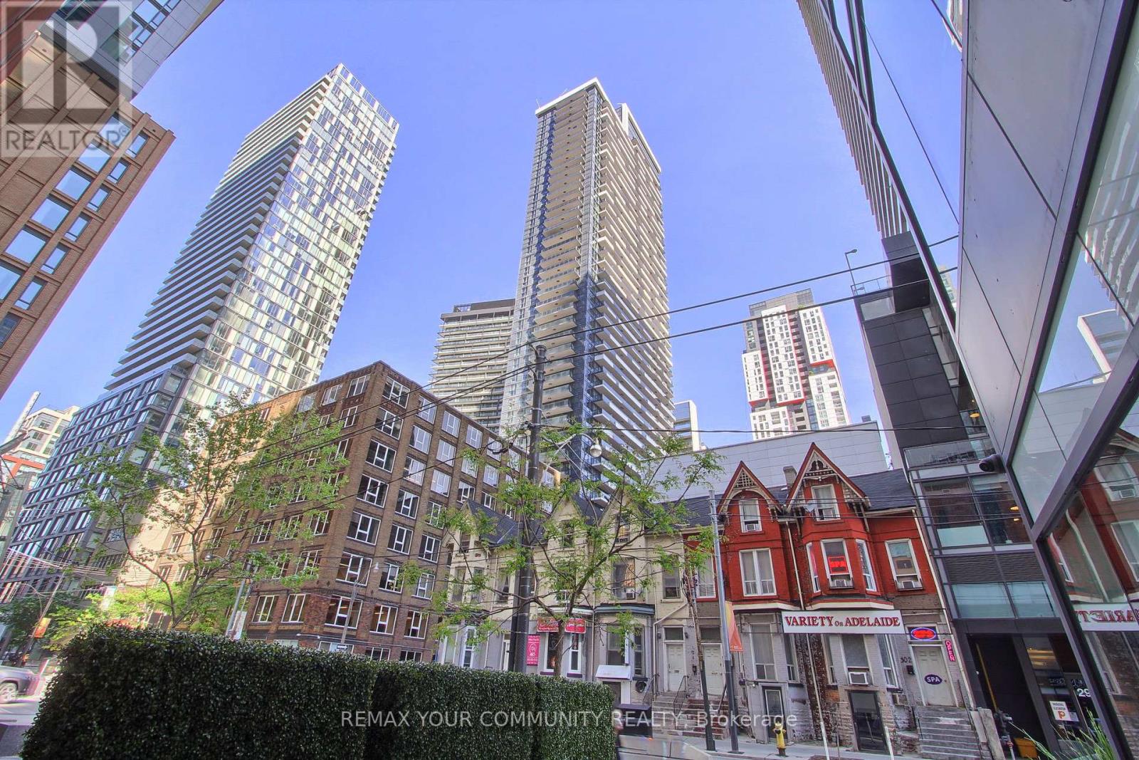 Listing photo of 2809 - 38 WIDMER STREET