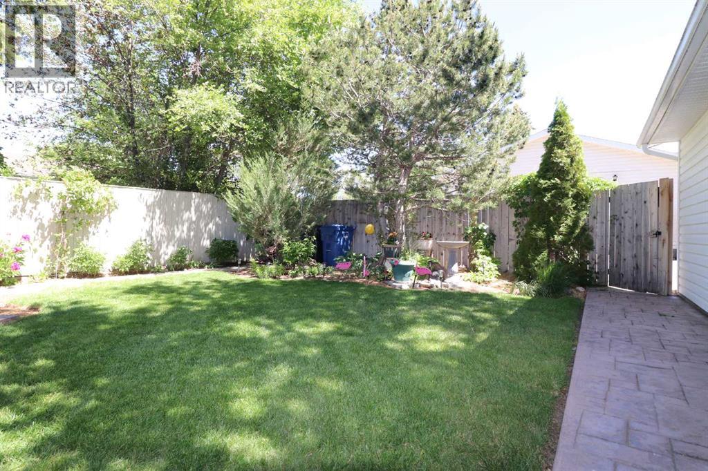 1723 Lakemount Boulevard S — photo 33