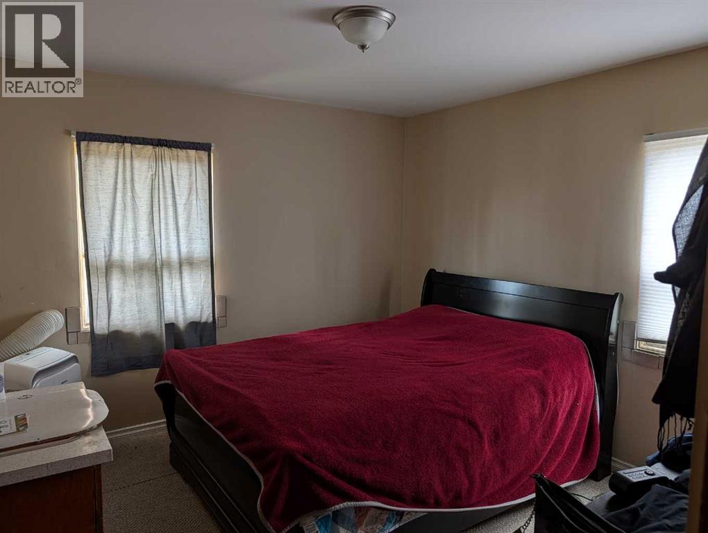 4612 50A Avenue - 5