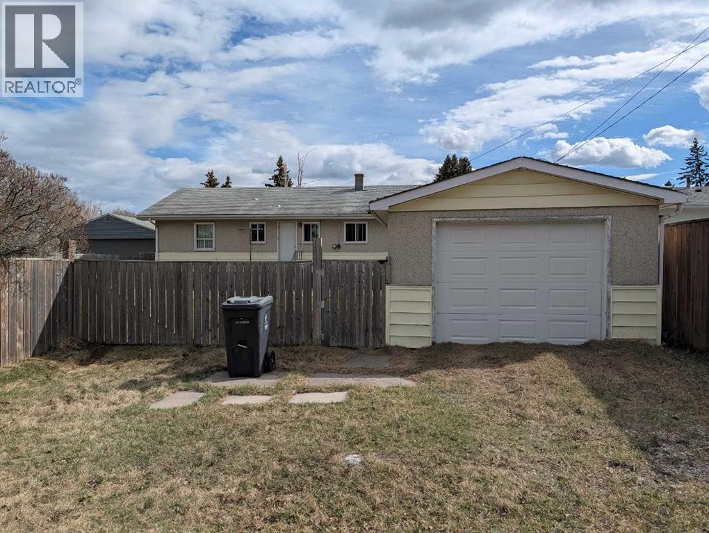 4612 50A Avenue - 16