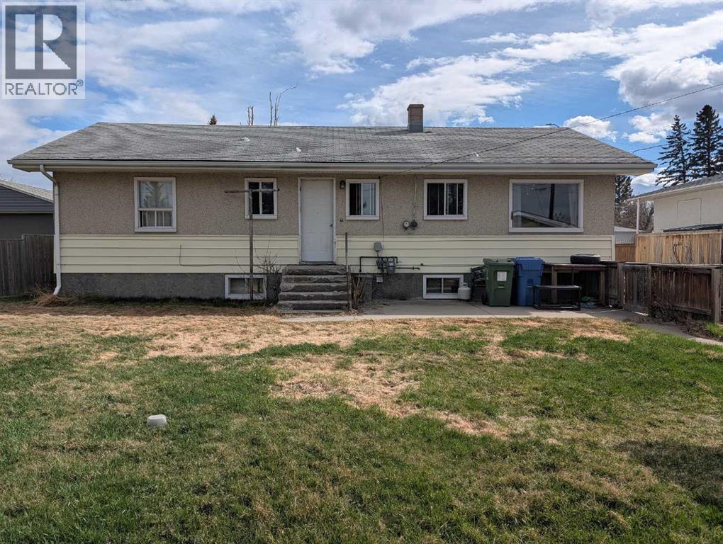 4612 50A Avenue - 15