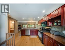 1003 Mountain View Road Unit# D, Rossland, BC V0G1Y0 Photo 30