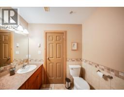 1003 Mountain View Road Unit# D, Rossland, BC V0G1Y0 Photo 22
