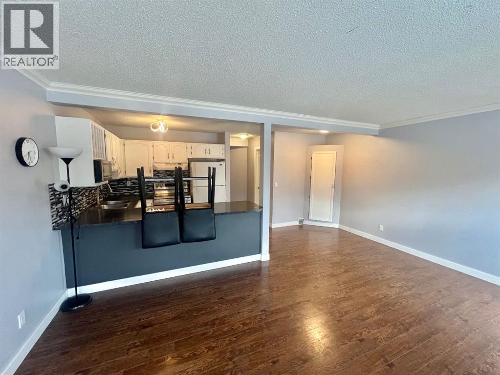 123 Country Hills Villas NW - 9