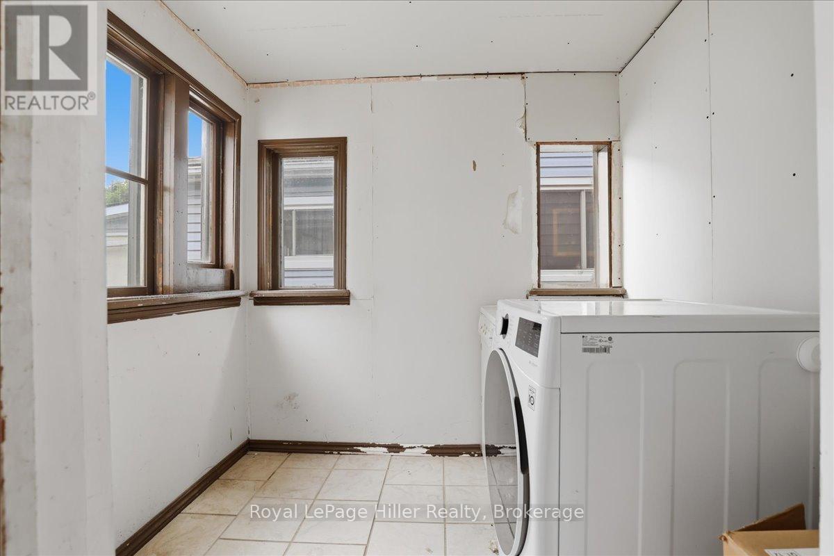 166 WEST GORE STREET - 16