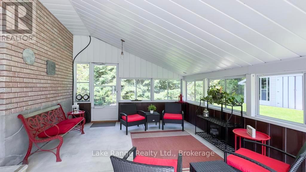 201 SHADYWOOD CRESCENT - 26