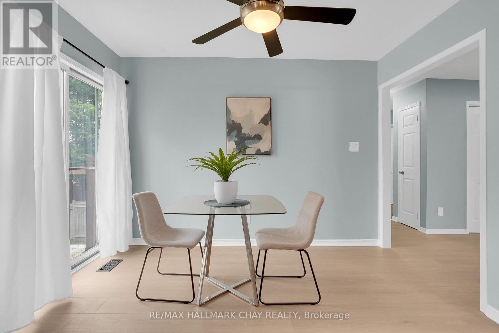 121 HURONIA ROAD - 11