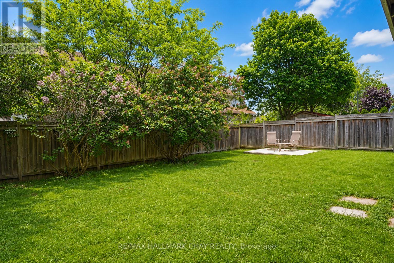 121 HURONIA ROAD - 34