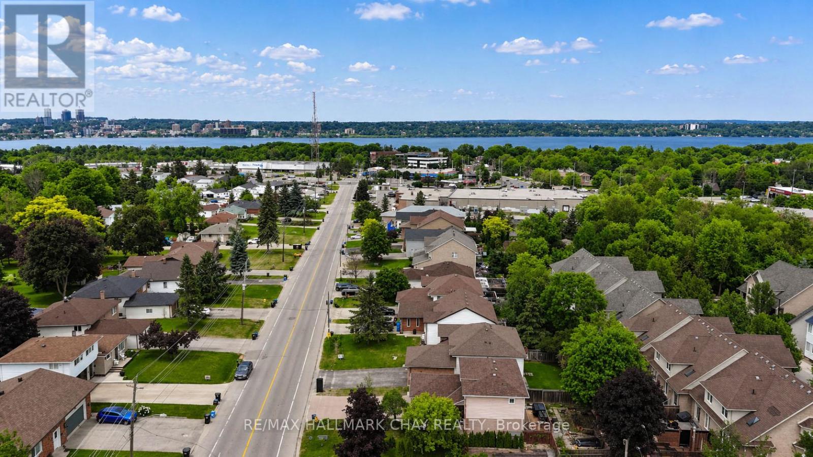 121 HURONIA ROAD - 38