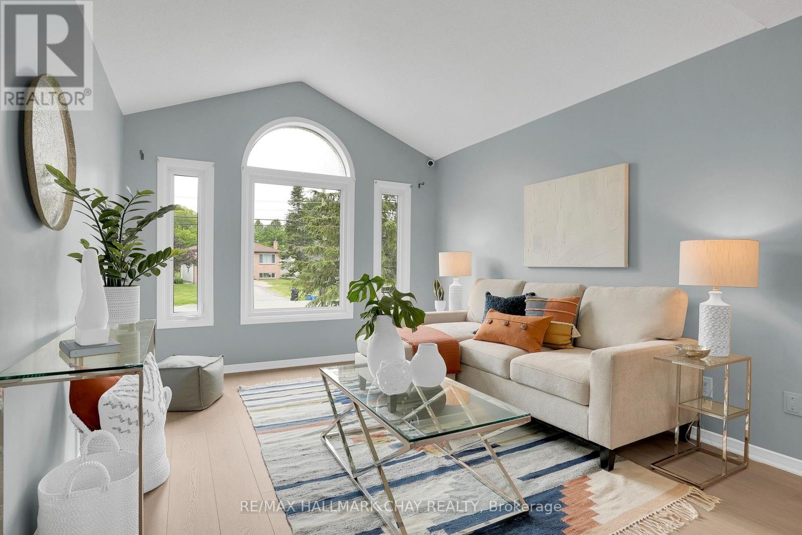 121 HURONIA ROAD - 7