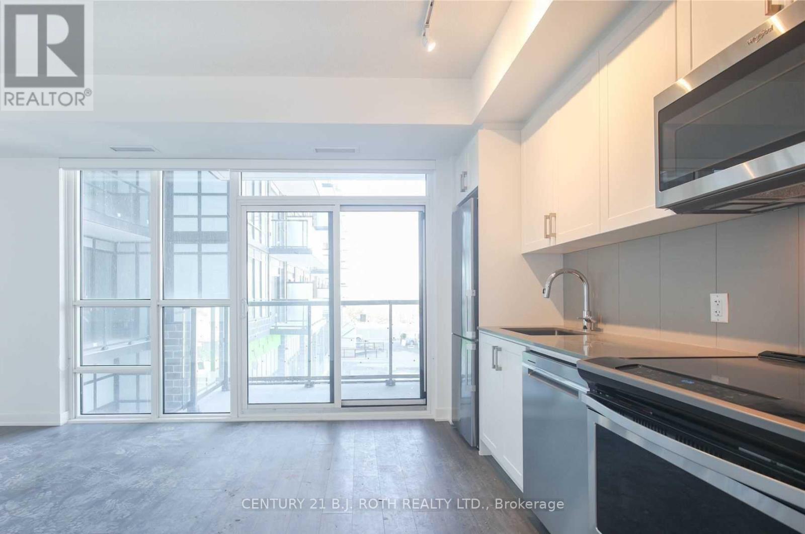 #201 681 YONGE STREET N - 6