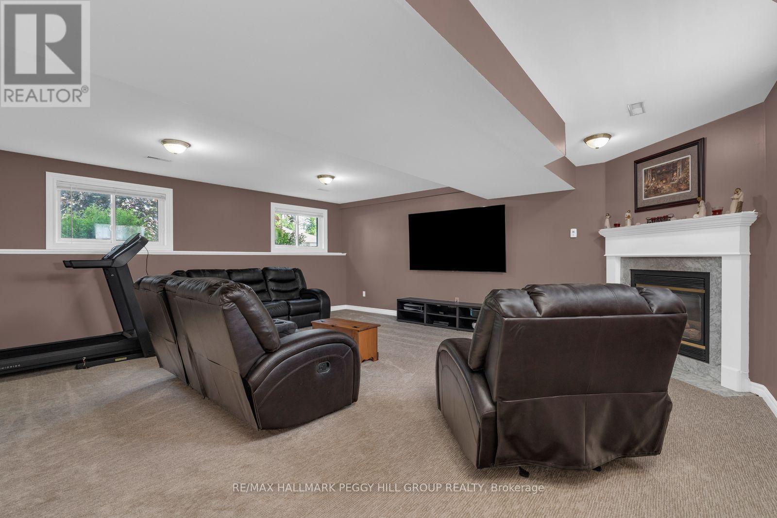 9 ADAMS AVENUE - Image 10