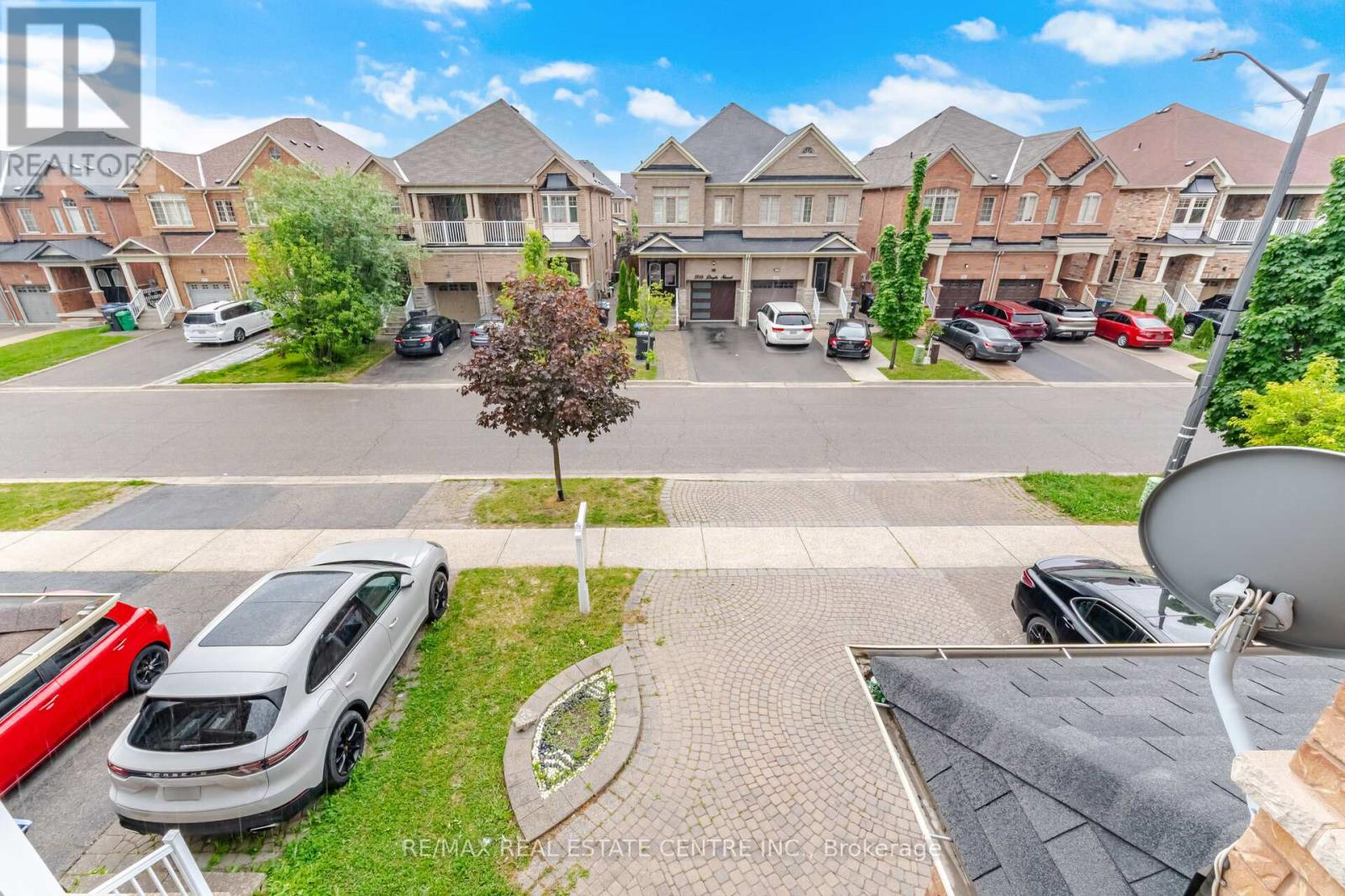3085 DOYLE STREET - 42