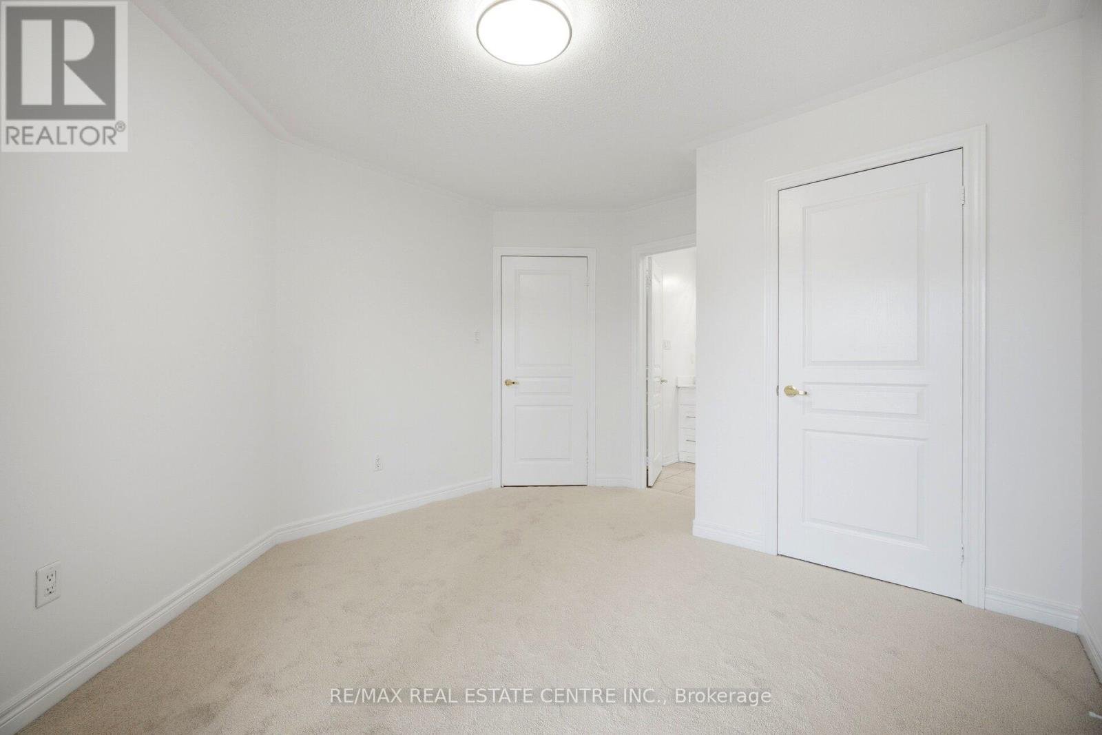 3085 DOYLE STREET - 37