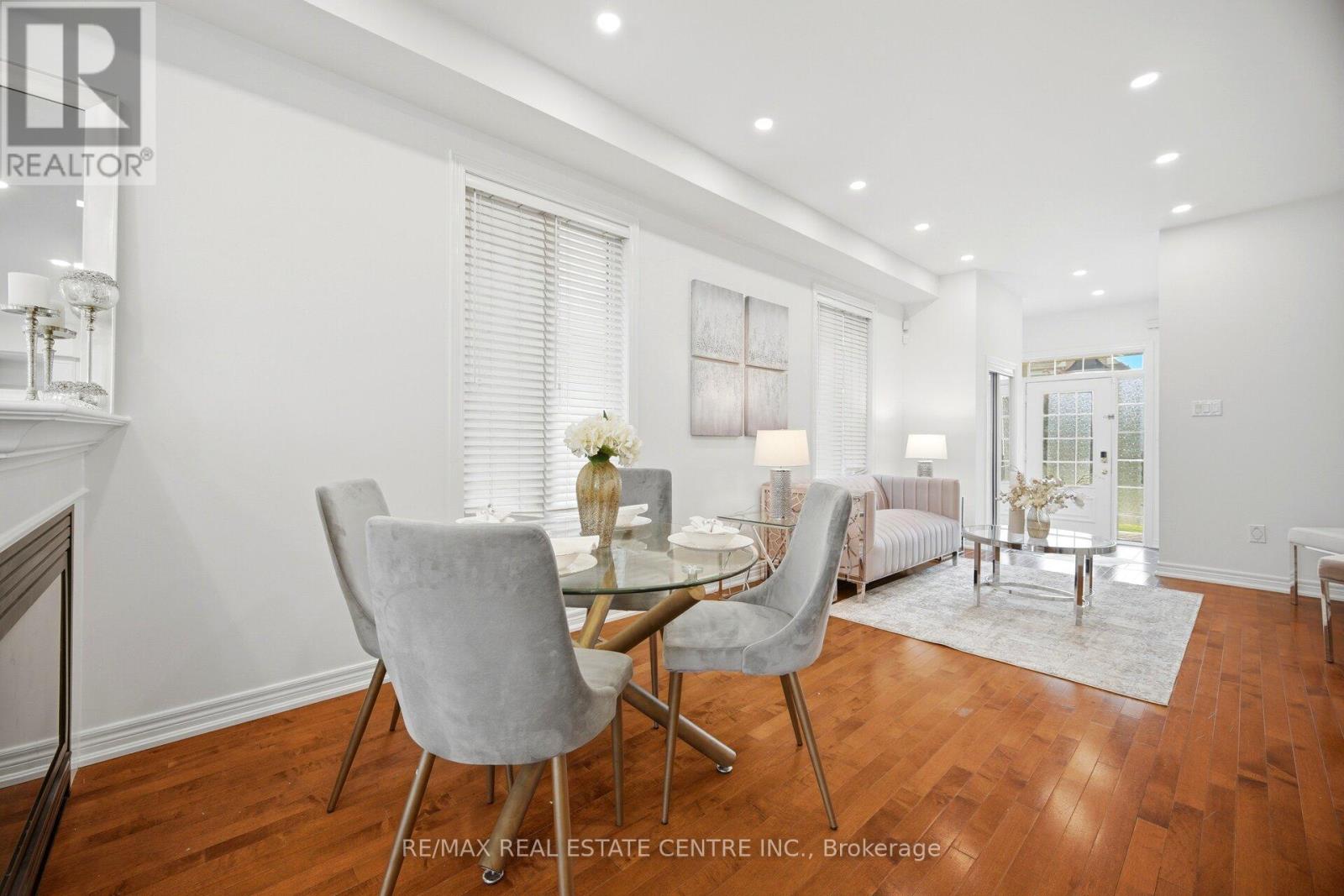 3085 DOYLE STREET - 12