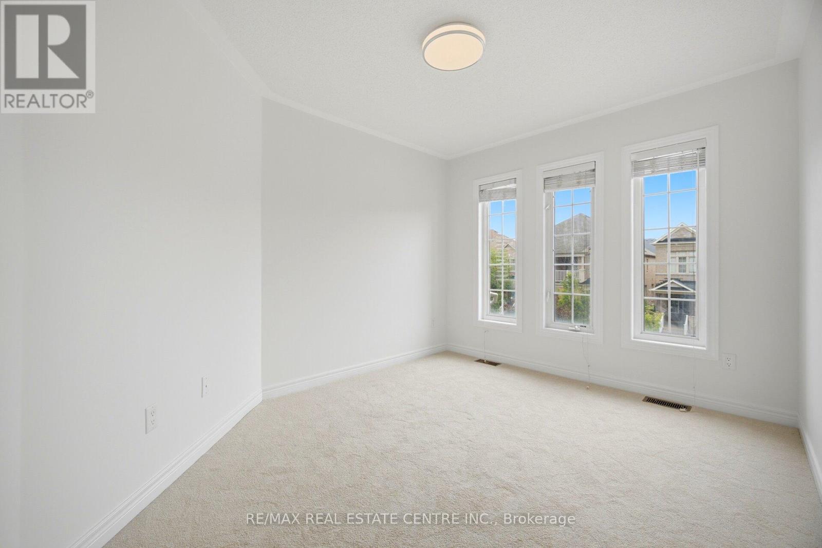 3085 DOYLE STREET - 43