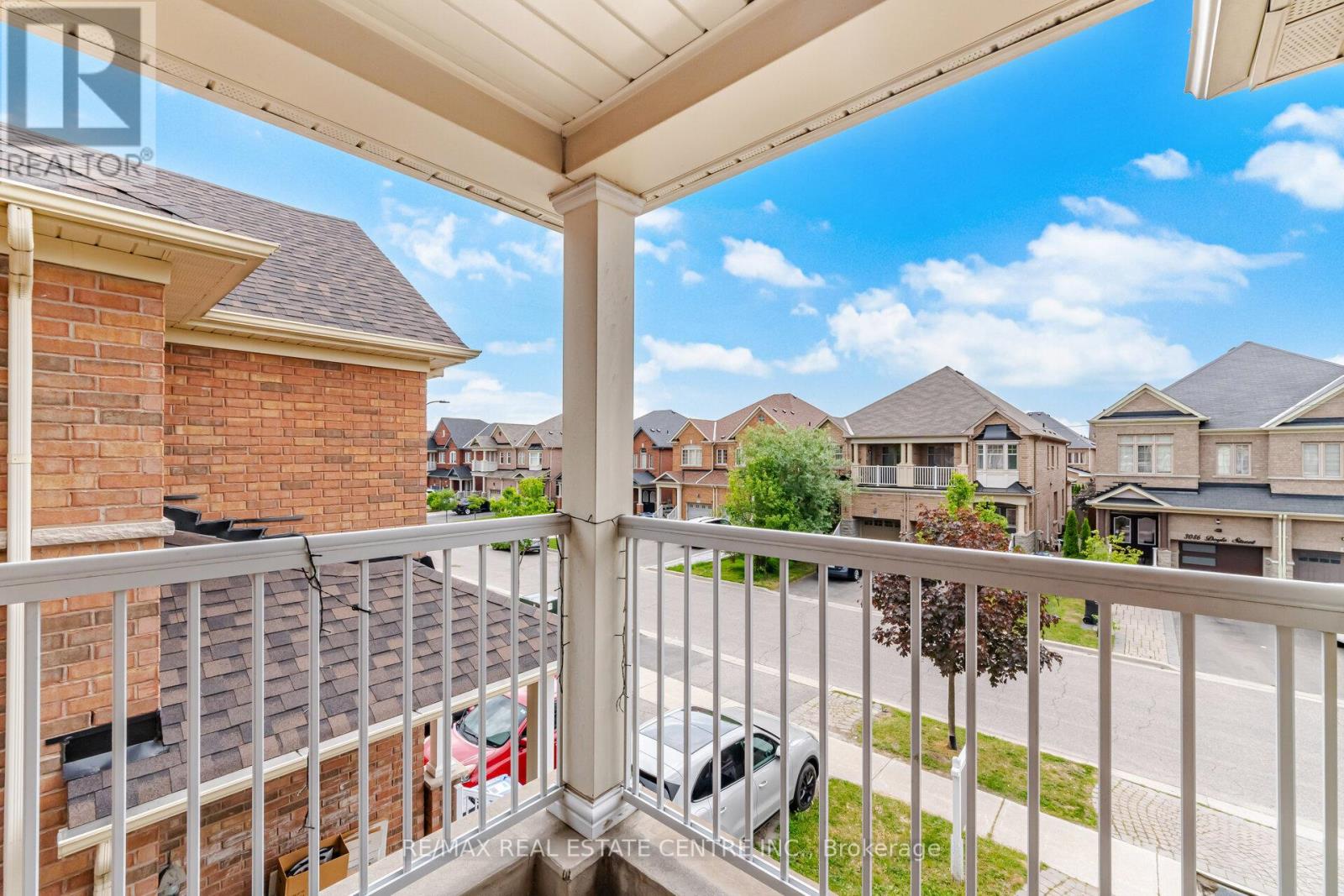 3085 DOYLE STREET - 41