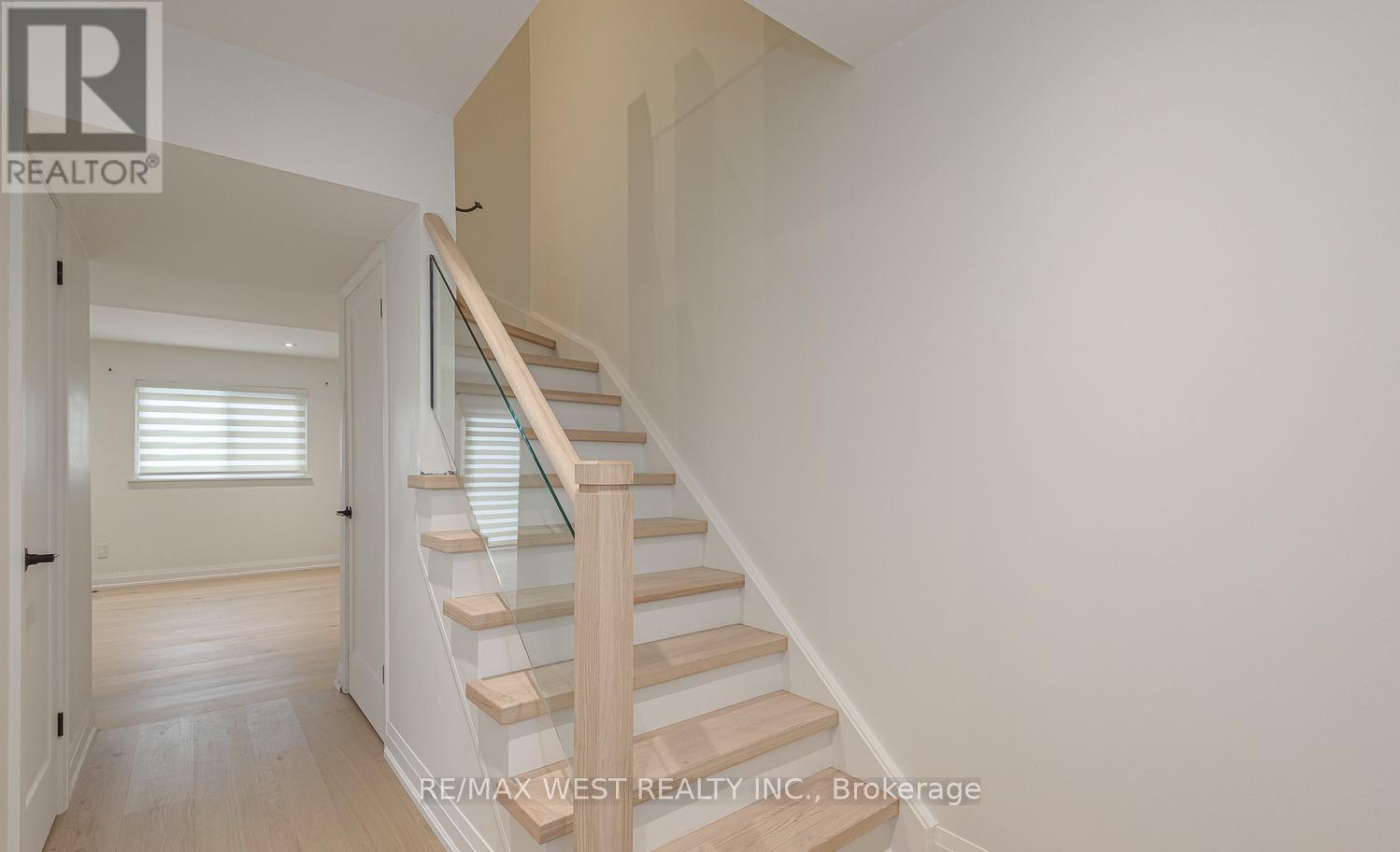 #67 900 CENTRAL PARK DRIVE - 7