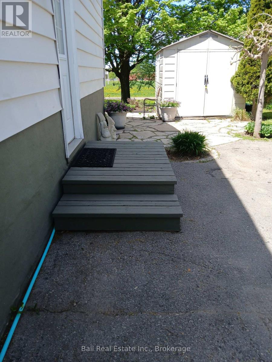 13 COYLE CRESCENT - 42