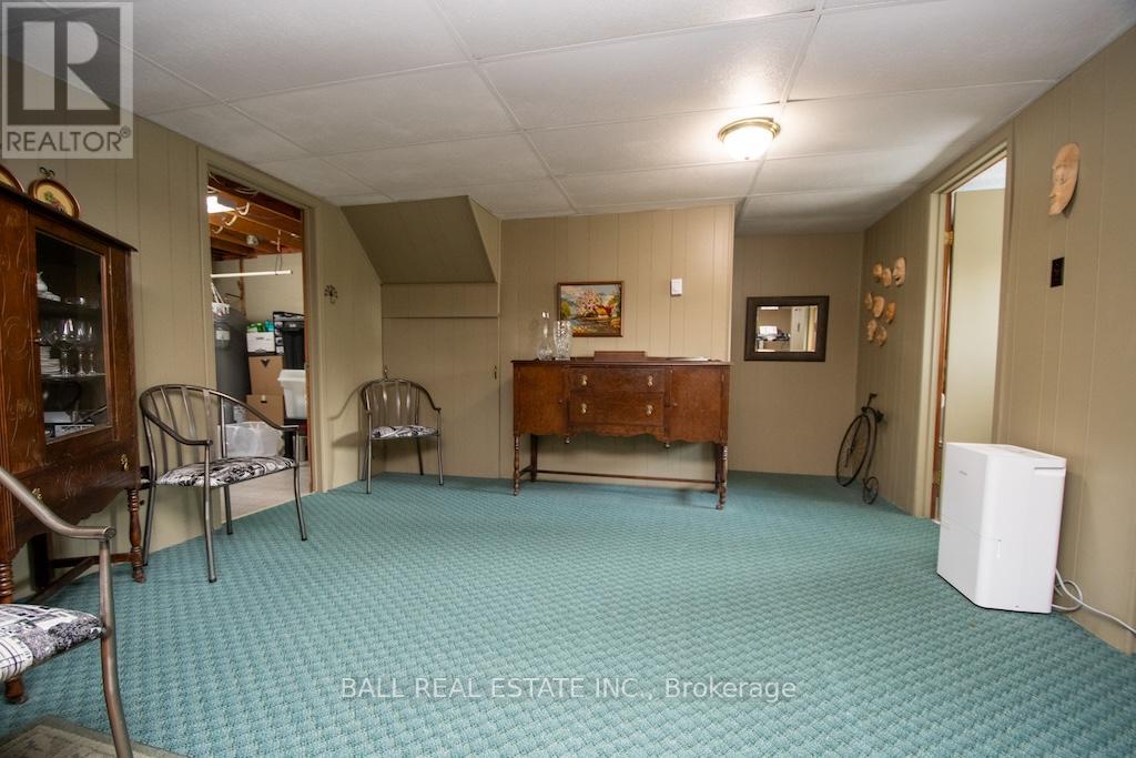 13 COYLE CRESCENT - 32