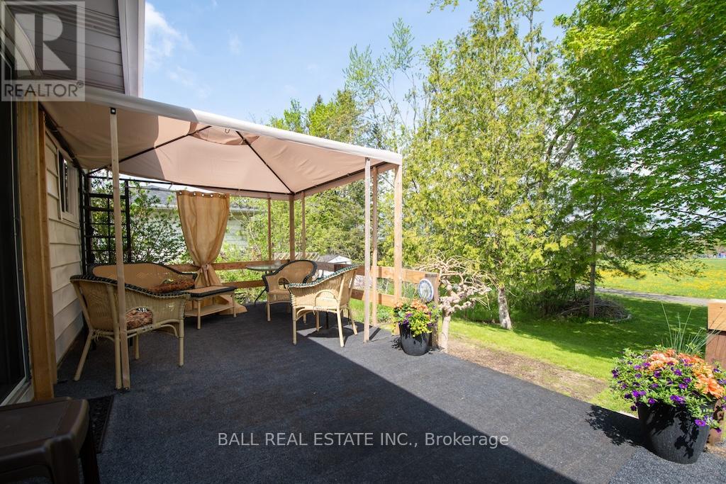 13 COYLE CRESCENT - 36