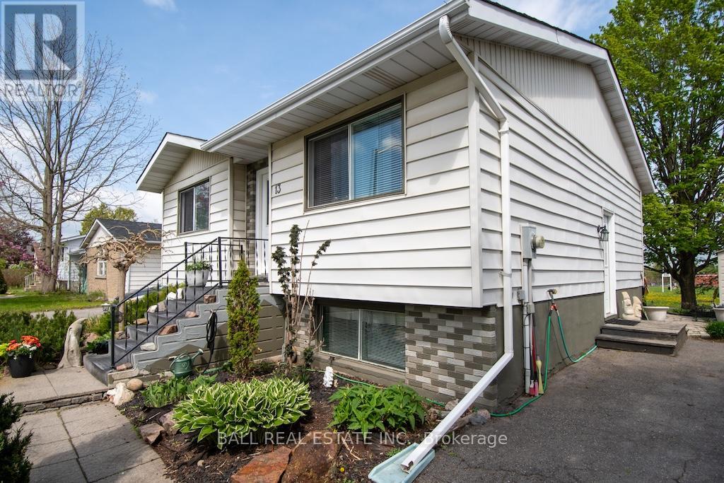 13 COYLE CRESCENT - 7