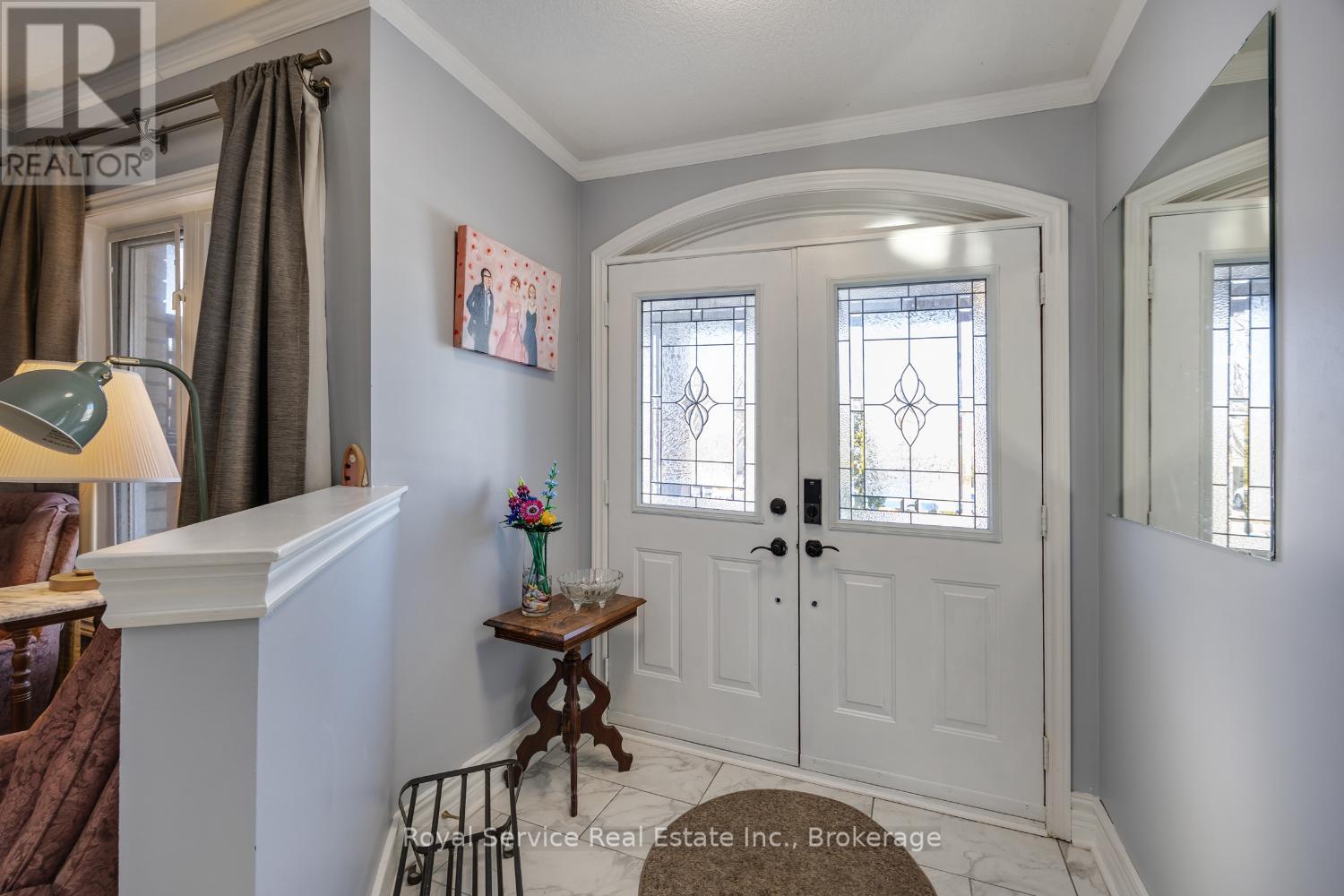 23 HUFFMAN AVENUE - 3