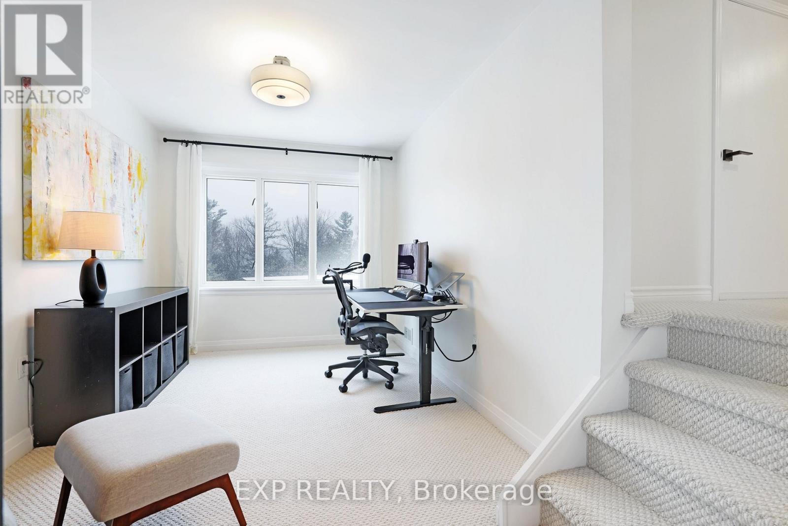 150 STEVENSON CRESCENT - 22