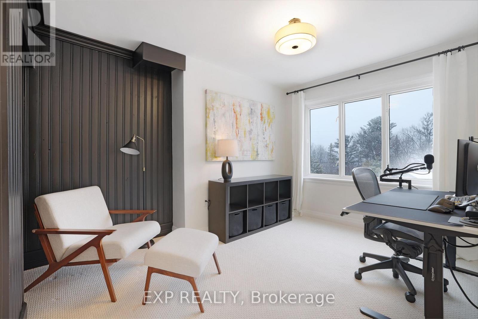 150 STEVENSON CRESCENT - 23