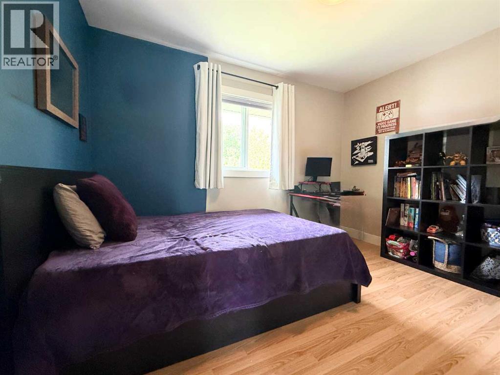 5144 53 Street — photo 15