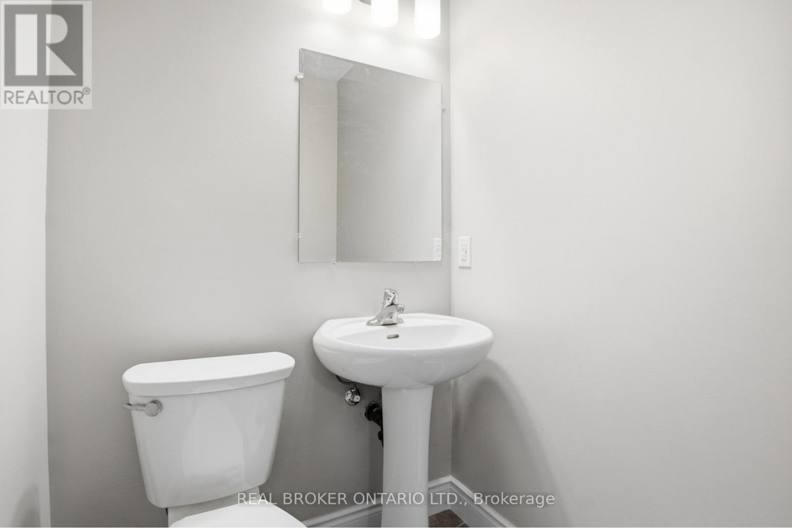 #46 60 ELMSDALE DRIVE - 14