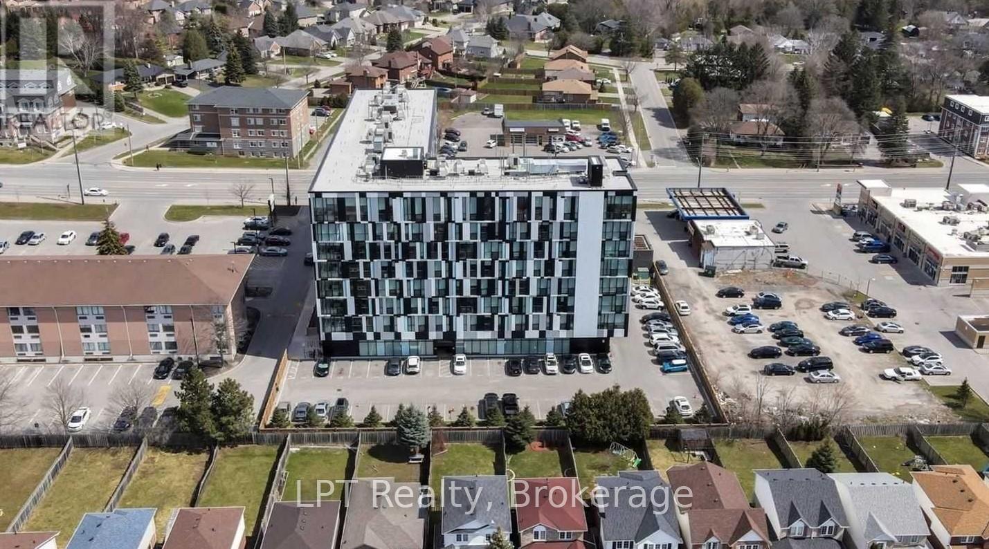 #428 1900 SIMCOE STREET N - 1